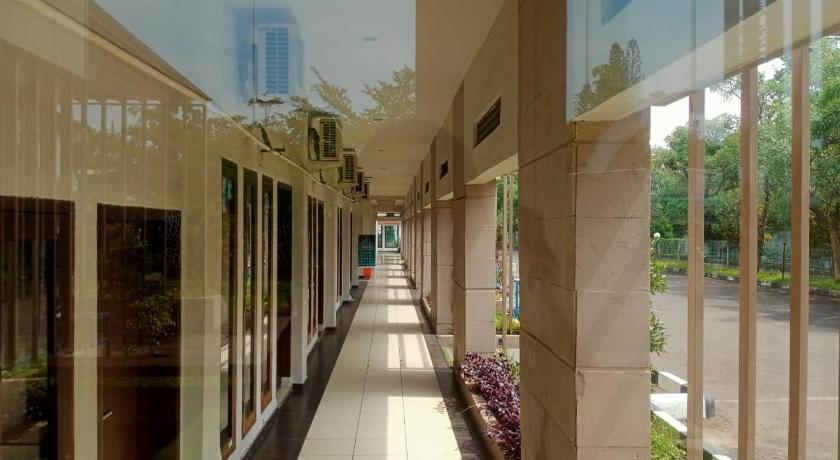 Oyo 90102 Edotel Hotel By Dbest Hospitality Μπαντούνγκ Εξωτερικό φωτογραφία