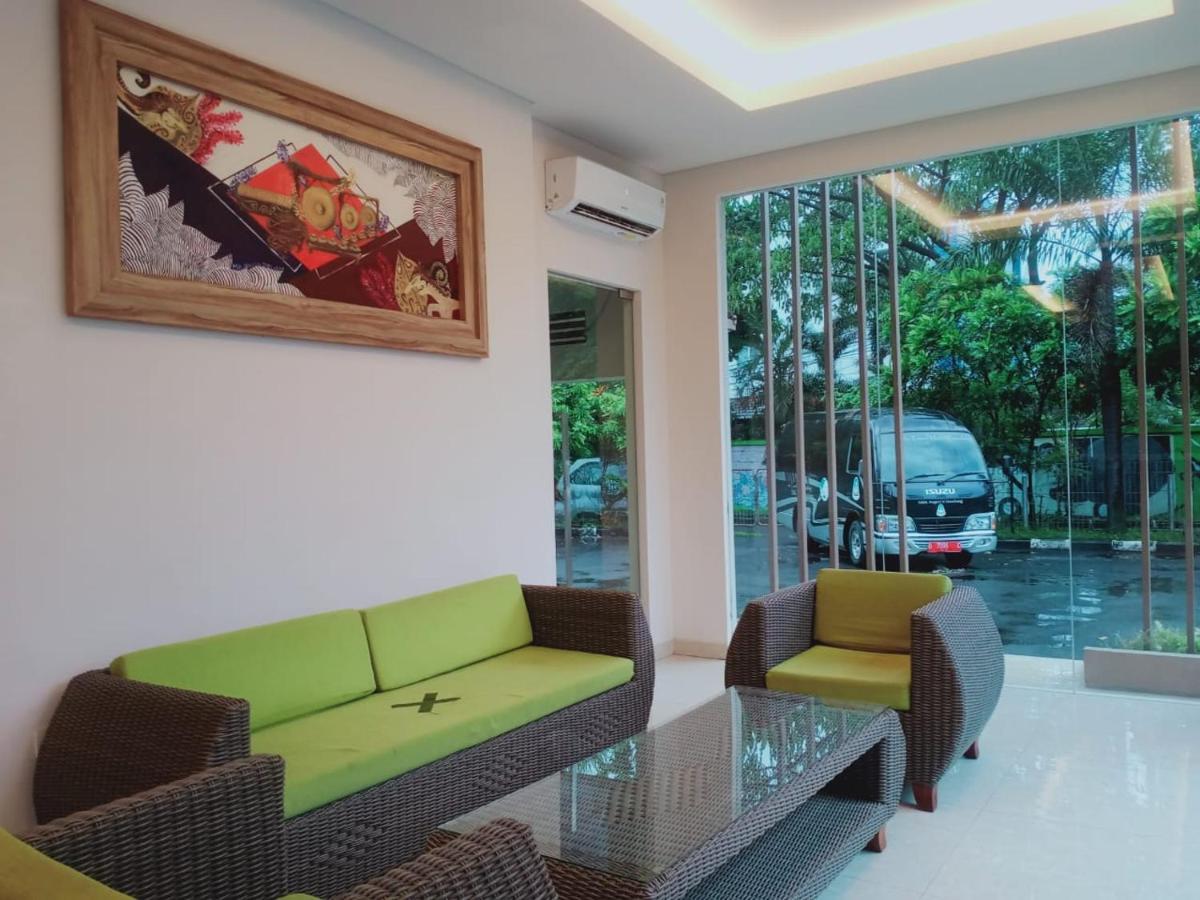 Oyo 90102 Edotel Hotel By Dbest Hospitality Μπαντούνγκ Εξωτερικό φωτογραφία